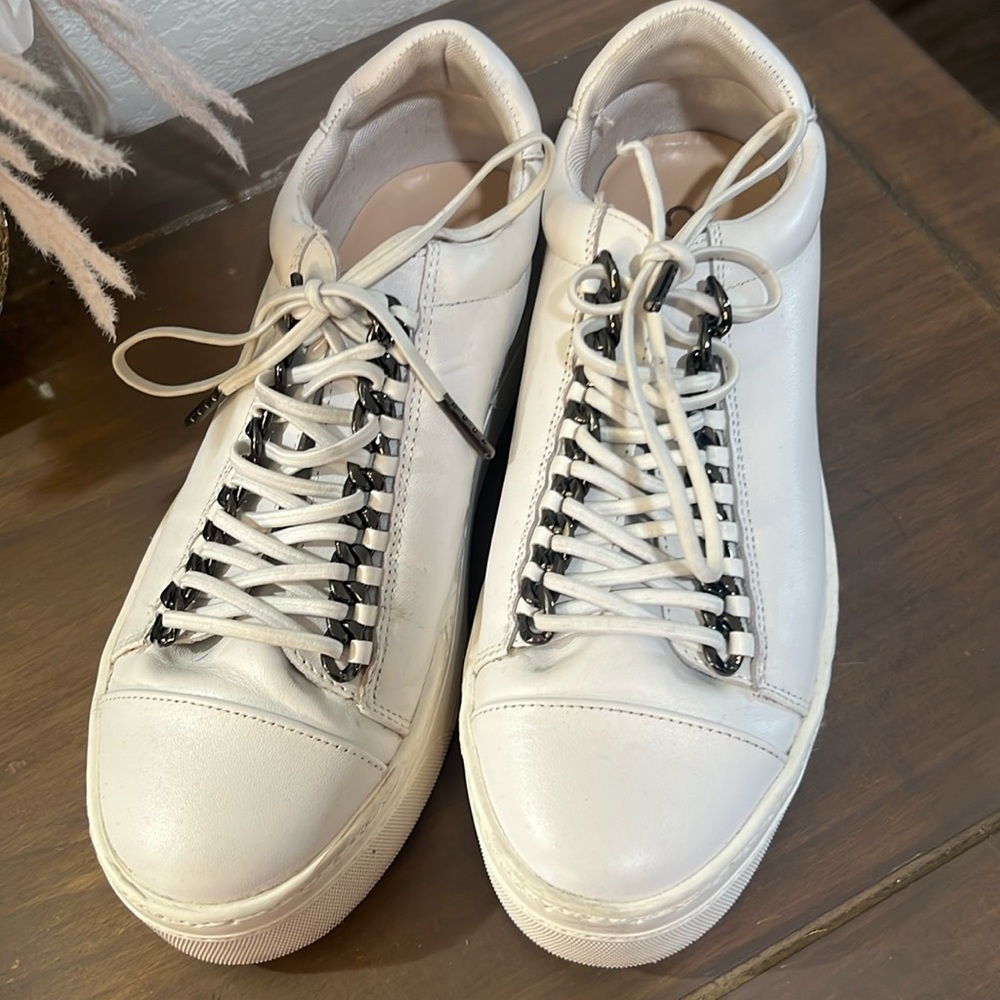 Carvella lace up shoes